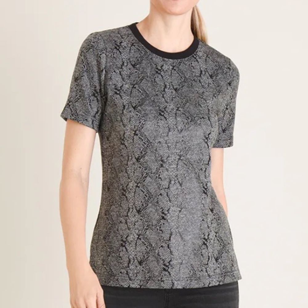 Chico’s Womens Snake-Print Jacquard Tee